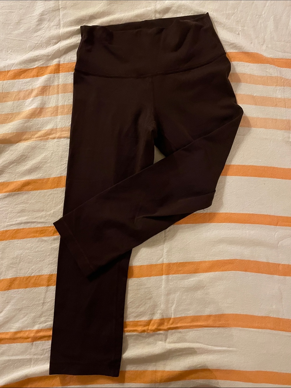 lululemon athletica Plum High-Rise Cropped Leggings
